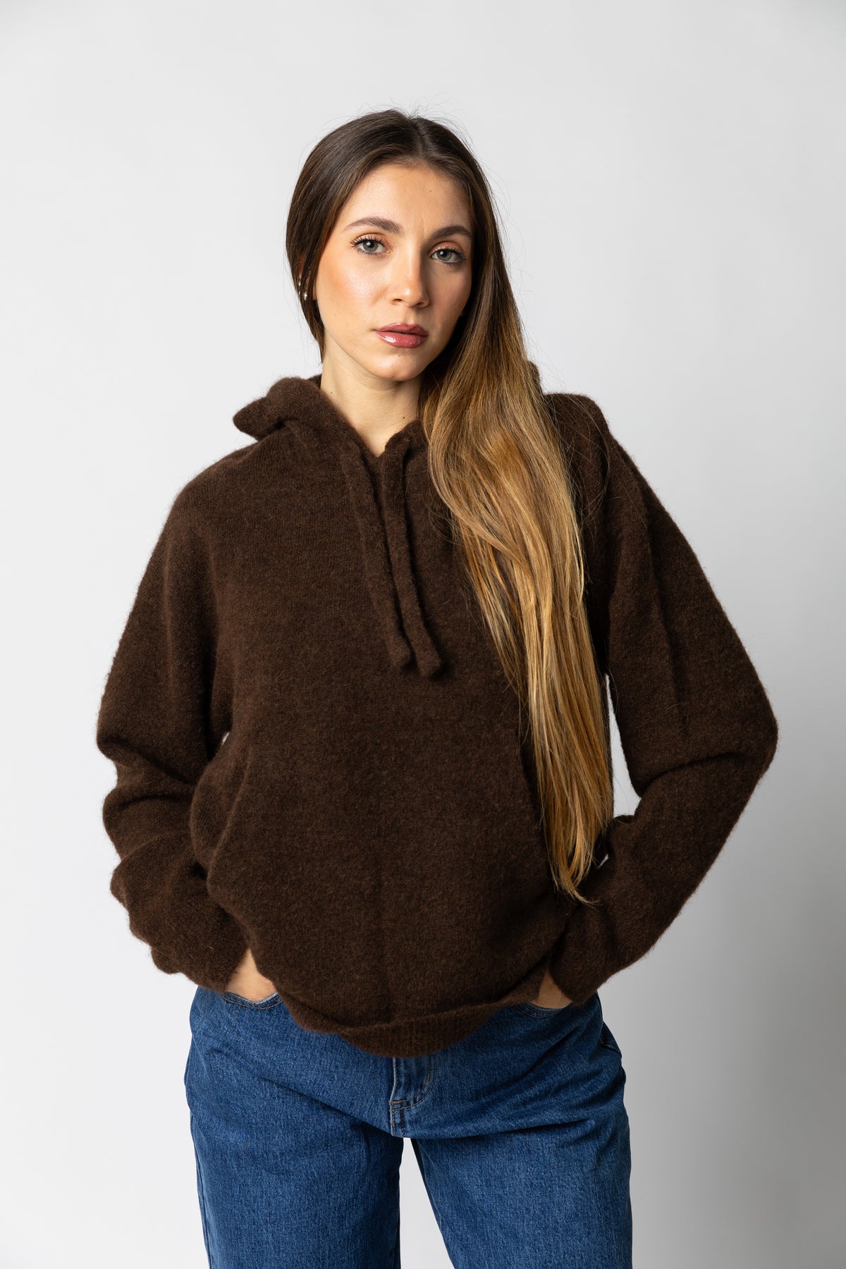 Maglia con cappuccio in alpaca