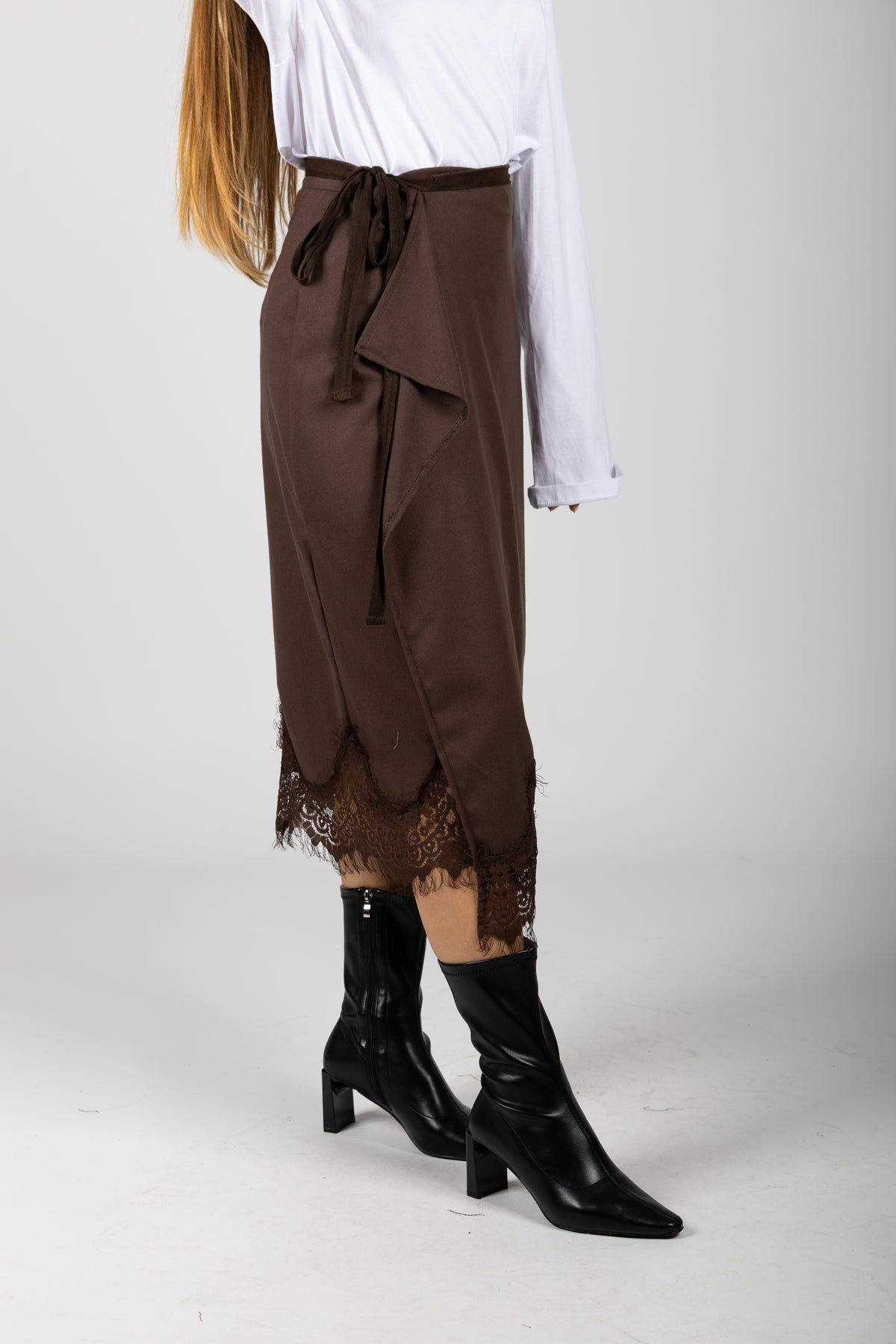 Longuette con inserto in pizzo