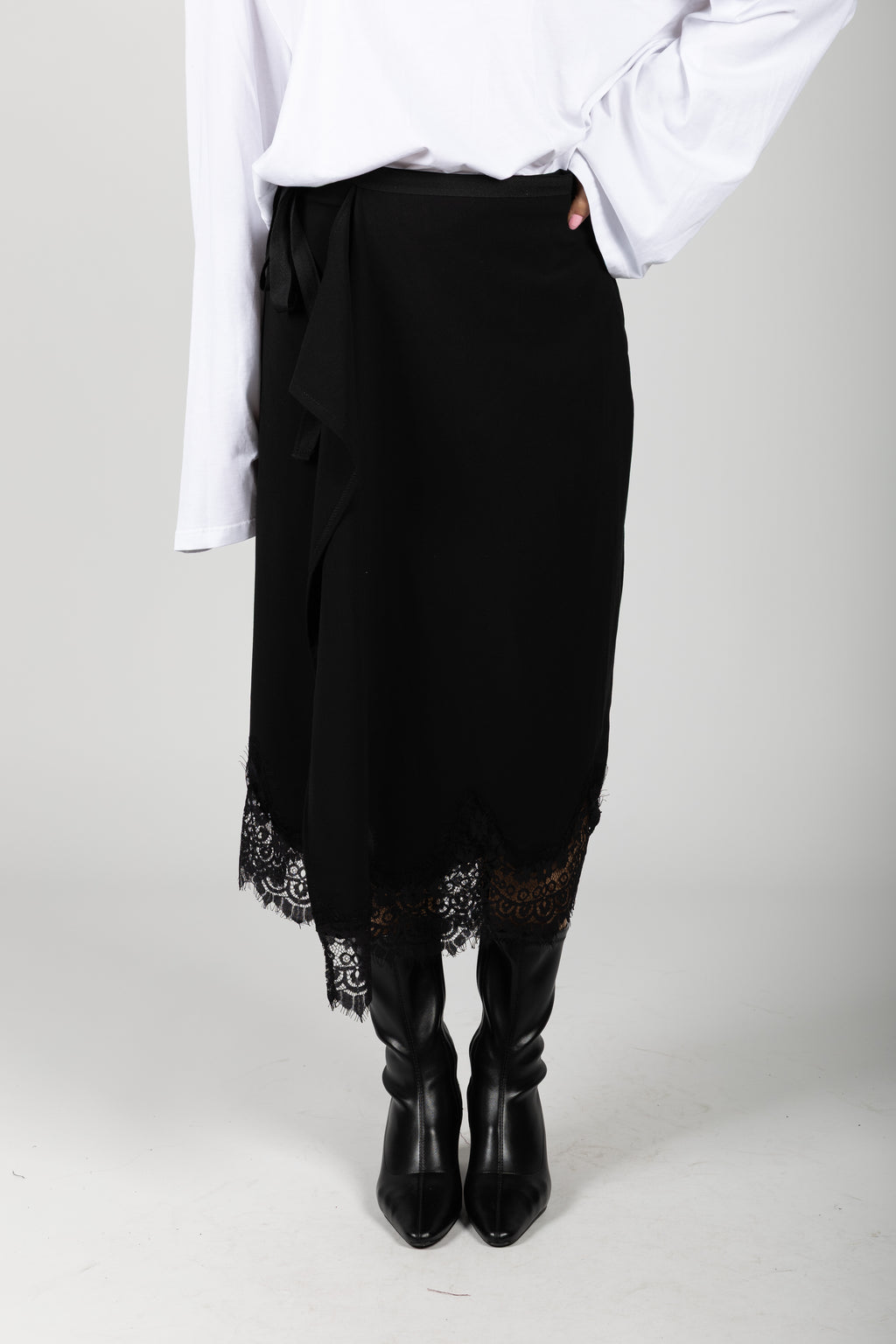 Longuette con inserto in pizzo