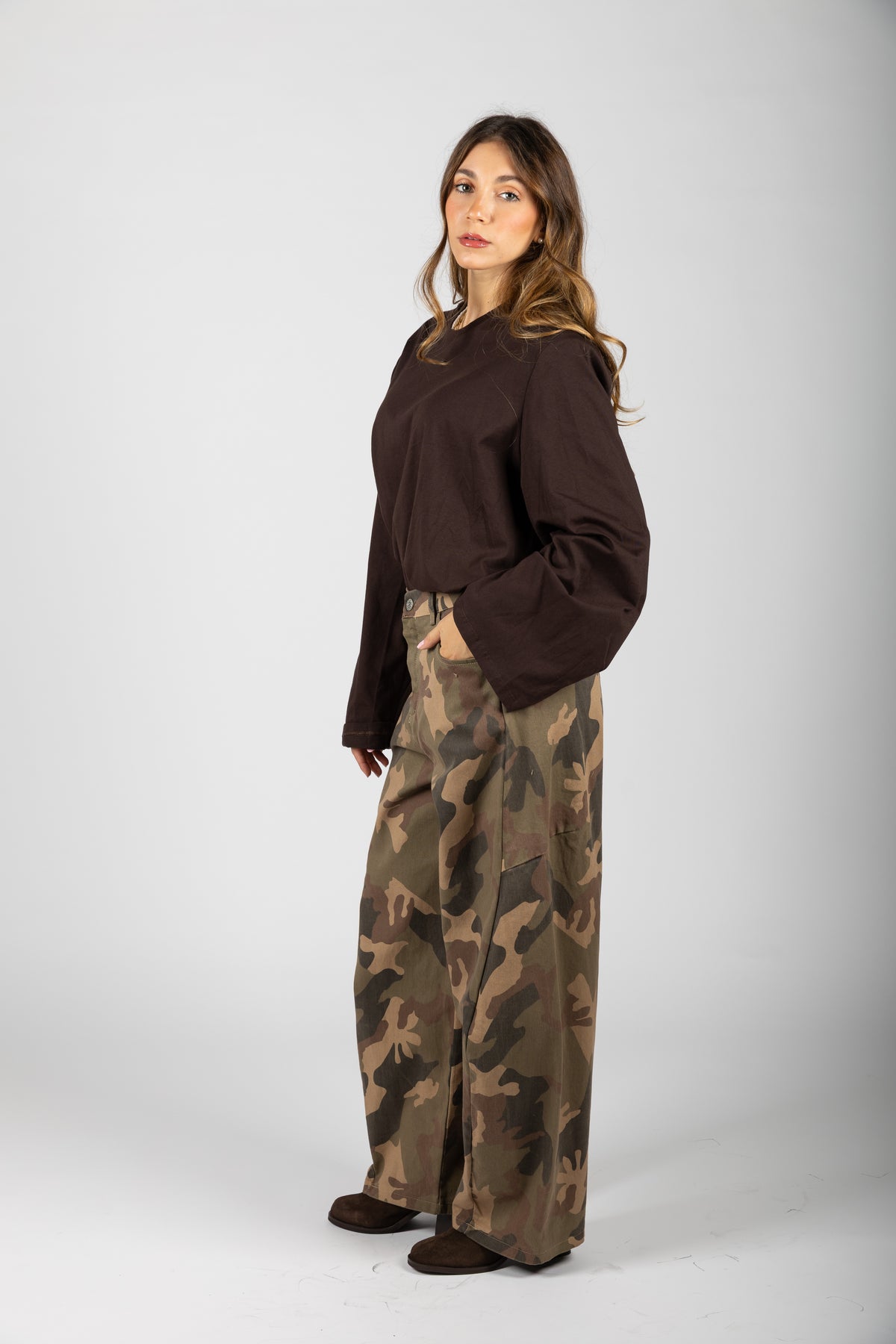 Pantalone wide leg camouflage