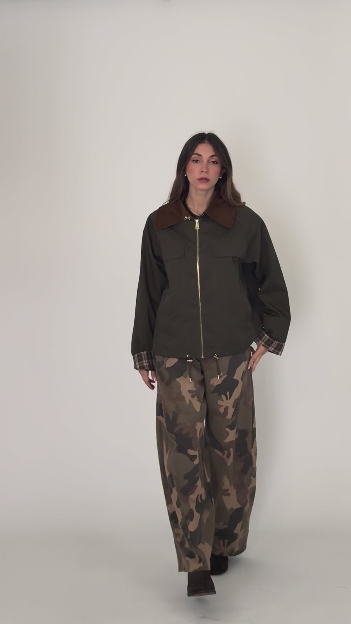 Pantalone wide leg camouflage
